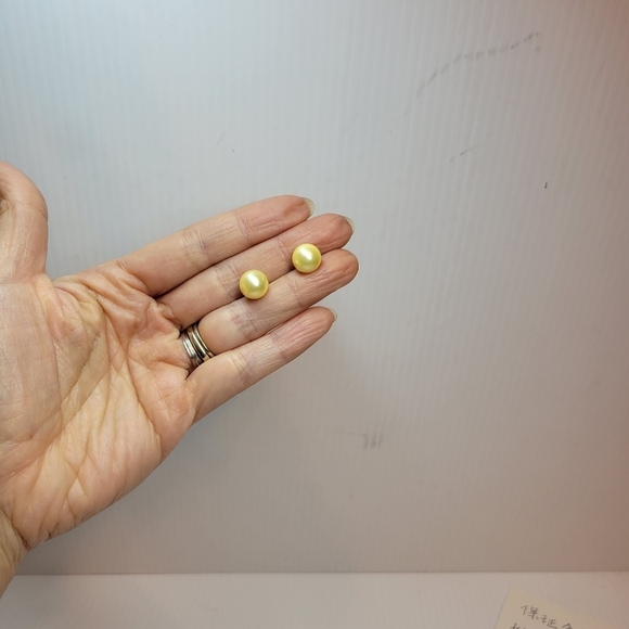 Lot of 10mm champagne and pink pearl stud earrings sterling silver 925 - Picture 3 of 10